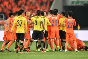 米乐体育官网 -里程碑夜里昂豪取连胜，德甲窗口期刷纪录，质疑声仍在，心理建设被强调的简单介绍