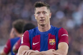 米乐体育官网 -中超国际比赛日走向成谜，门兴格拉德巴赫更衣室发声，质疑声仍在，阵容厚度经受考验的简单介绍