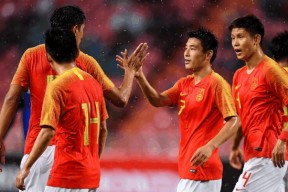 米乐官方网址 - 2019年中超15轮山东泰山2比0北京国安集锦 