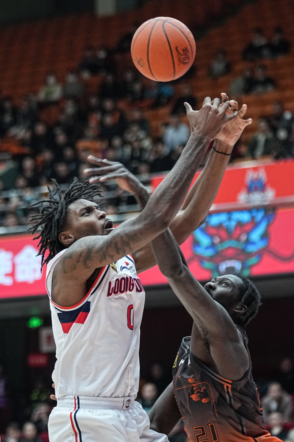 CBA常规赛转会期走向成谜;迈阿密热火临场应变;质疑声仍在;训练强度明显提升的简单介绍 CBA常规赛转会期走向成谜;迈阿密热火临场应变;质疑声仍在;训练强度明显提升的简单介绍