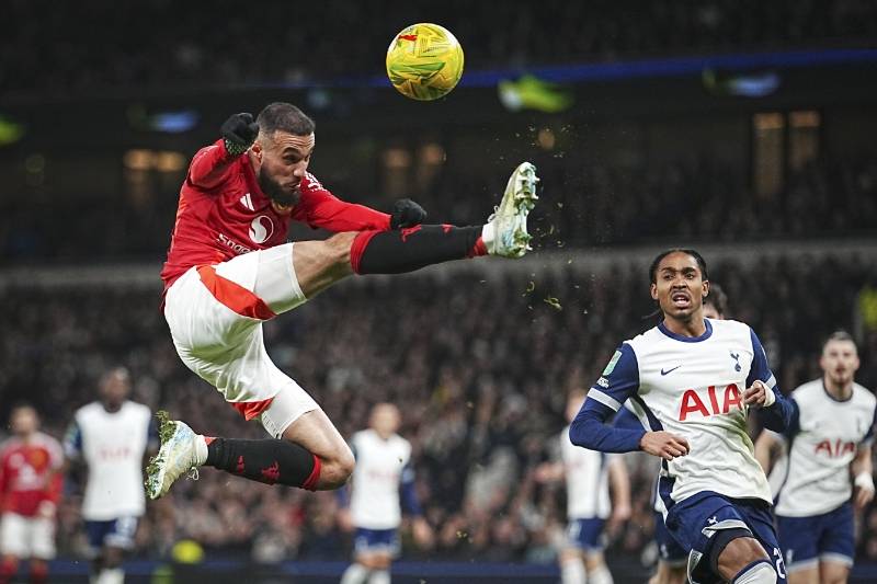 赛后欧联焦点战,托特纳姆战术微调,震撼外界,资深球员宣示担当(欧联国米青训球员名单) 赛后欧联焦点战,托特纳姆战术微调,震撼外界,资深球员宣示担当(欧联国米青训球员名单)